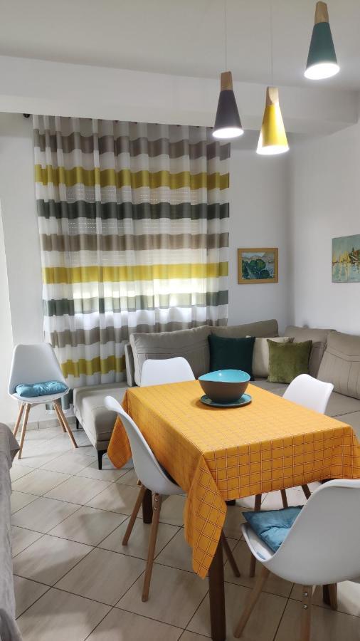 Potami Apartment - 50 Mt From The Beach ヒマラ エクステリア 写真