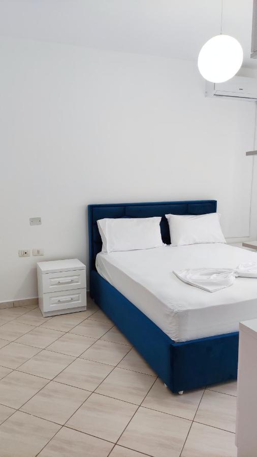 Potami Apartment - 50 Mt From The Beach ヒマラ エクステリア 写真